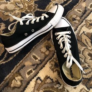 SOLD // Converse sneakers